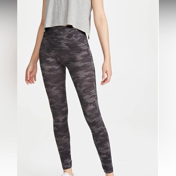 Spanx Look At Me Now Full Length Leggings - Picture 1 of 6